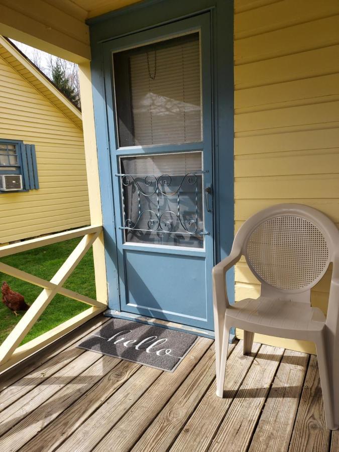 Serenity Motel Shaftsbury Exterior photo